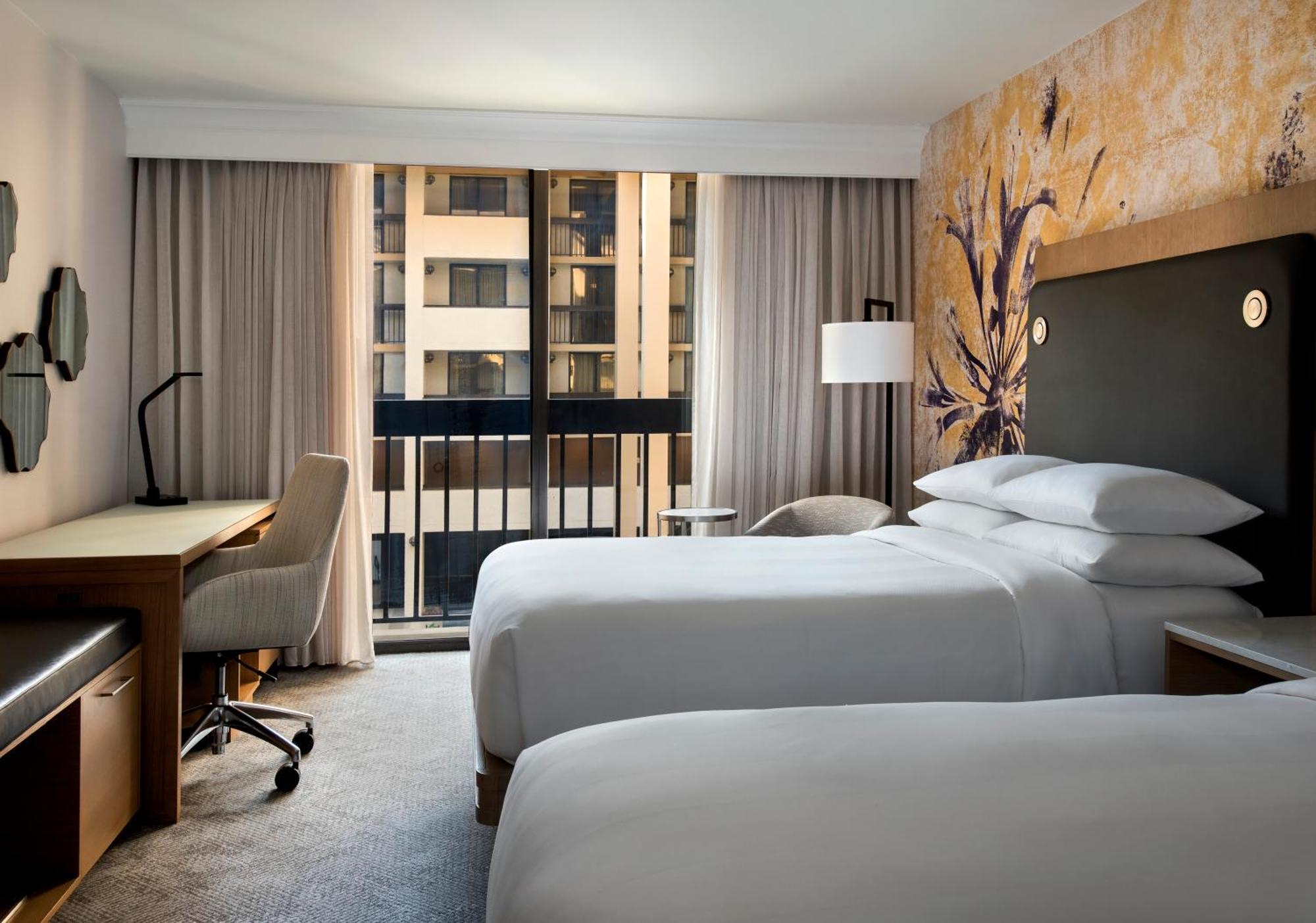 Hotel Westchester Marriott 4*