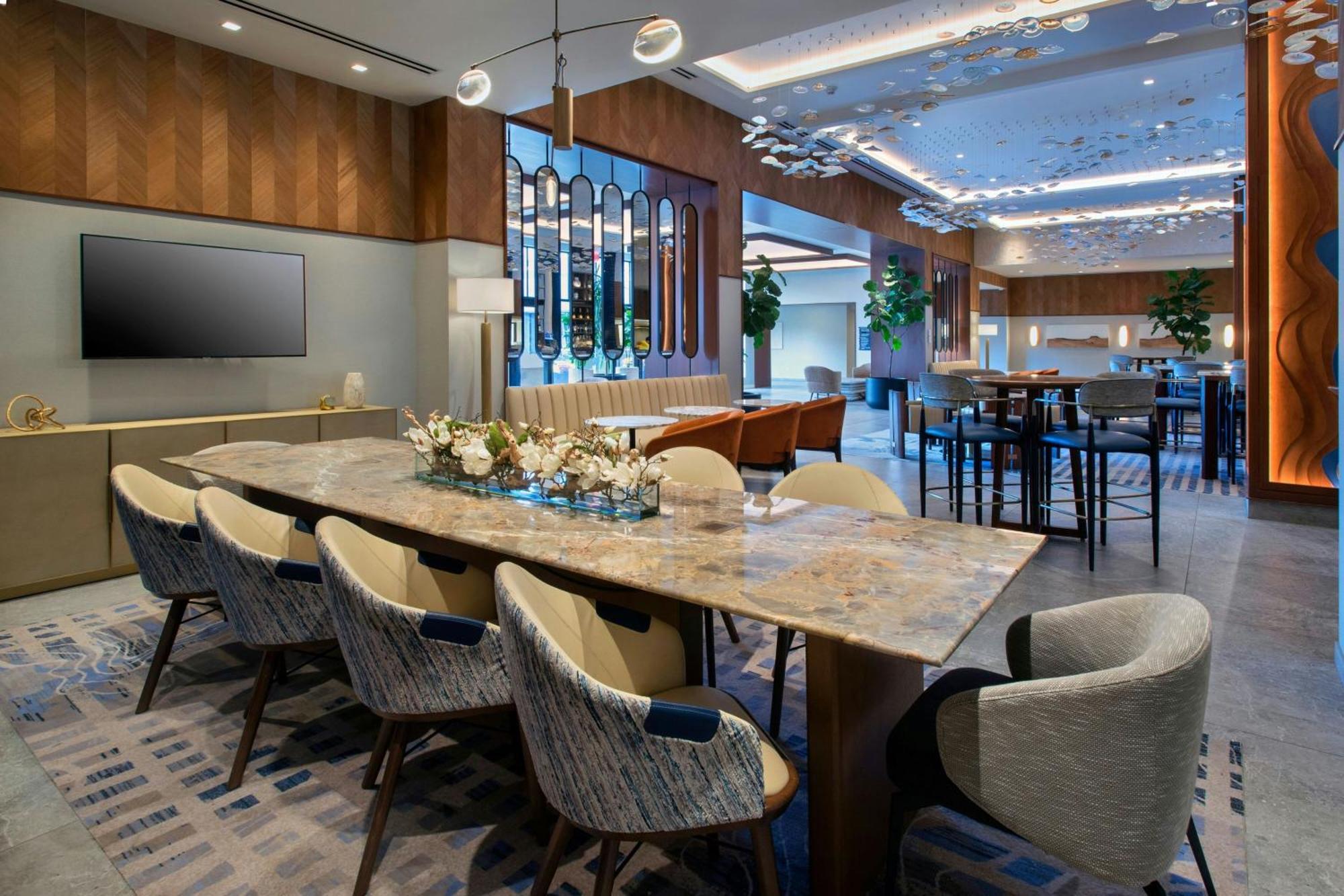 Westchester Marriott Hotel 4*